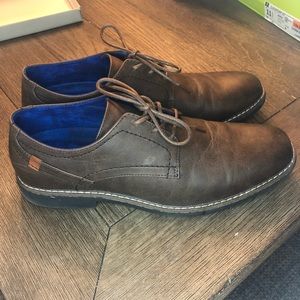 Used Mens Varese William brown dress shoe, size 11